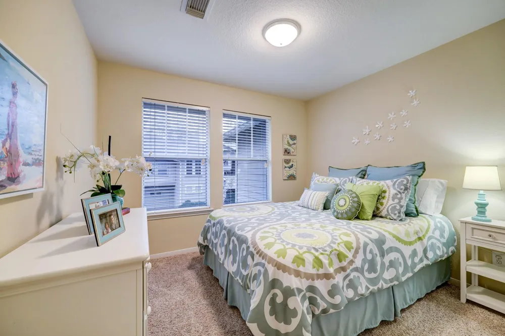 10 Stone Creek Place The Woodlands, TX 77382