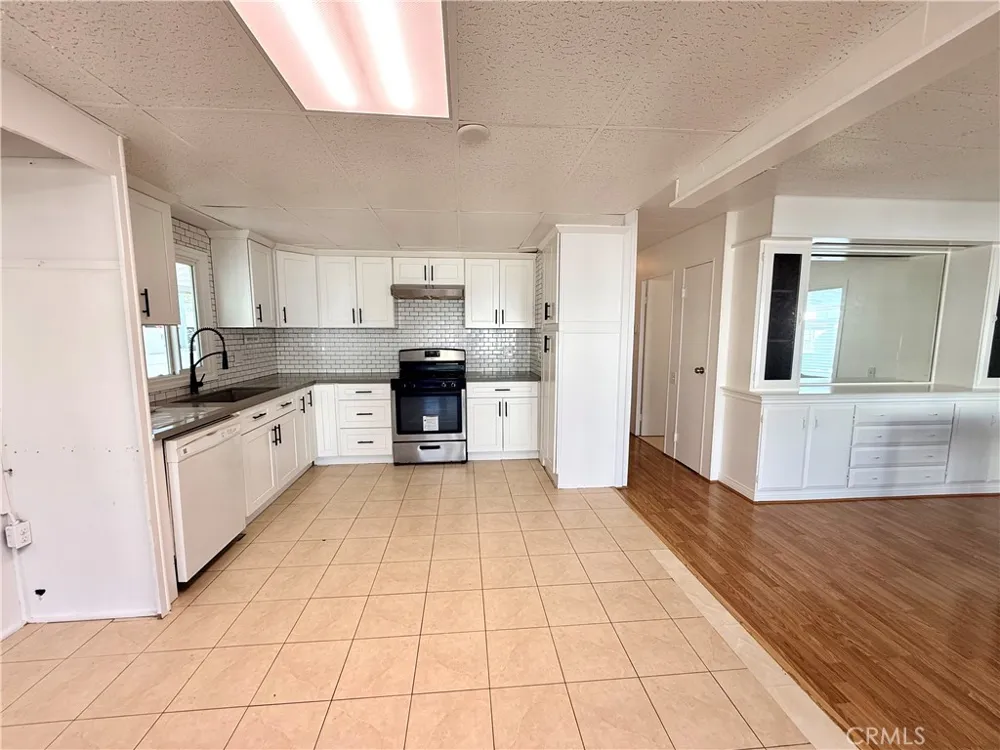 3050 W Ball Rd #155 Anaheim, CA 92804