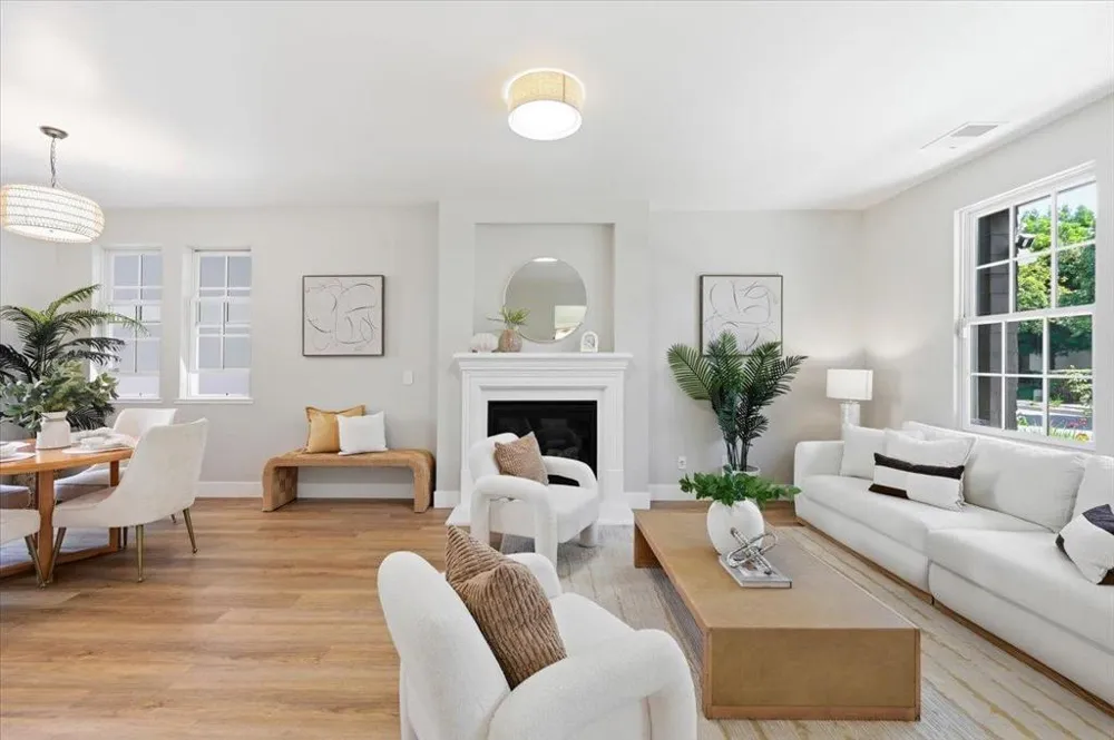 936 Valencia Avenue Mountain View, CA 94040
