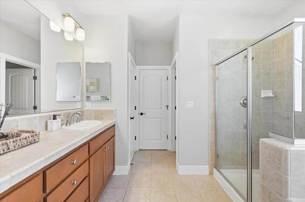 936 Valencia Avenue Mountain View, CA 94040