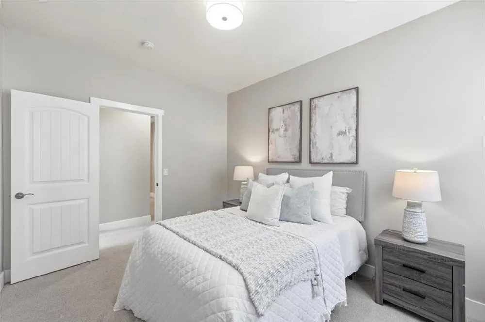 936 Valencia Avenue Mountain View, CA 94040