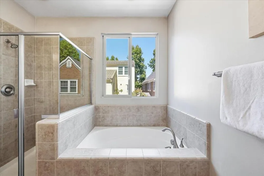 936 Valencia Avenue Mountain View, CA 94040
