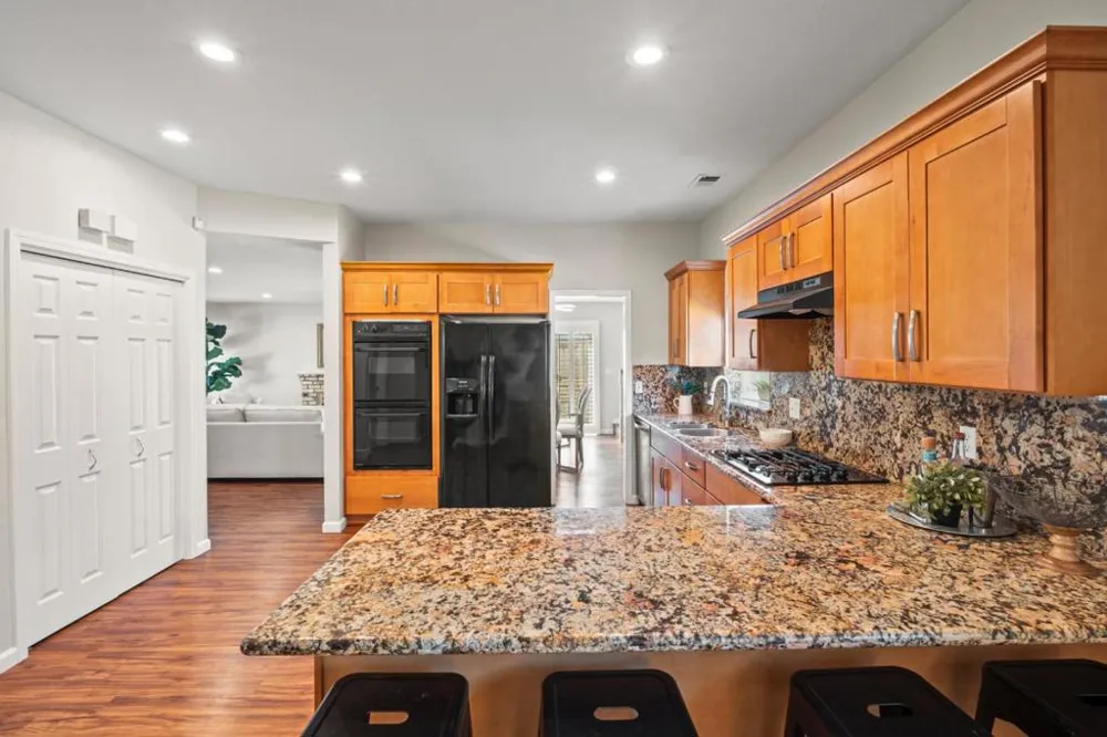 2275 Pulgas Avenue East Palo Alto, CA 94303