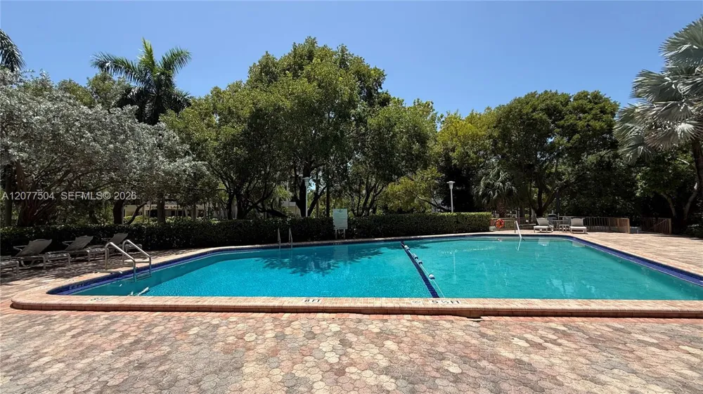 155 S Ocean Lane Dr #1013 Key Biscayne, FL 33149