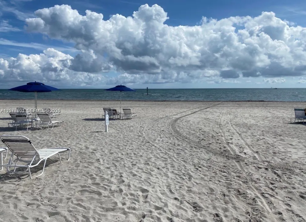 155 S Ocean Lane Dr #1013 Key Biscayne, FL 33149