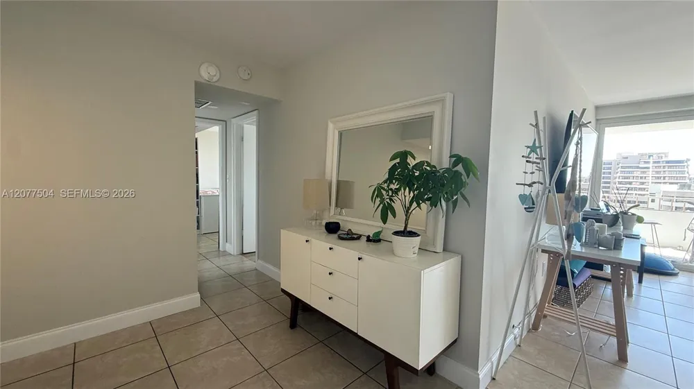155 S Ocean Lane Dr #1013 Key Biscayne, FL 33149