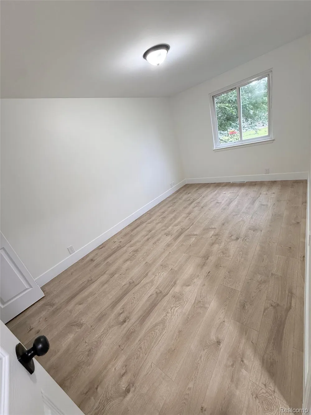 8965 Van Gordon Street White Lake Charter Township, MI 48386