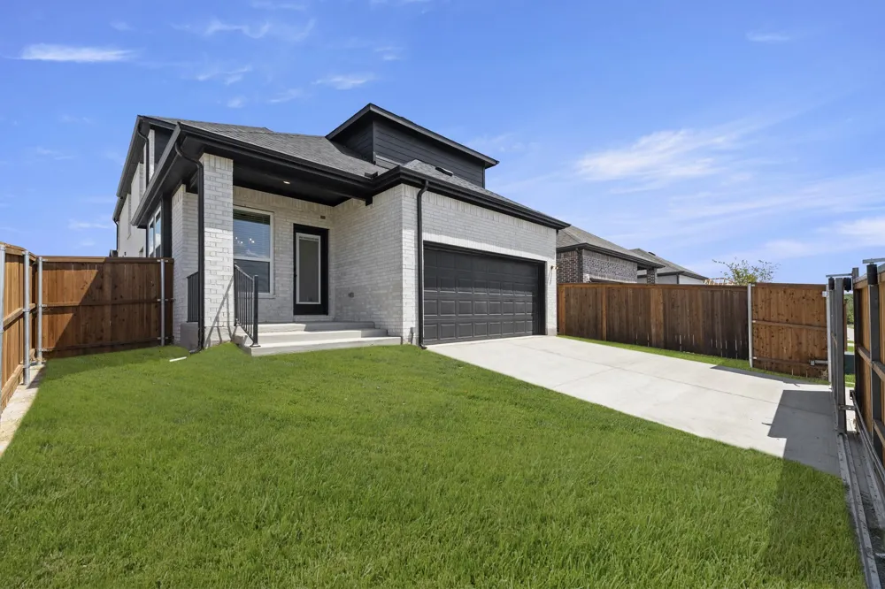 8100 Caprock Trail Rowlett, TX 75089