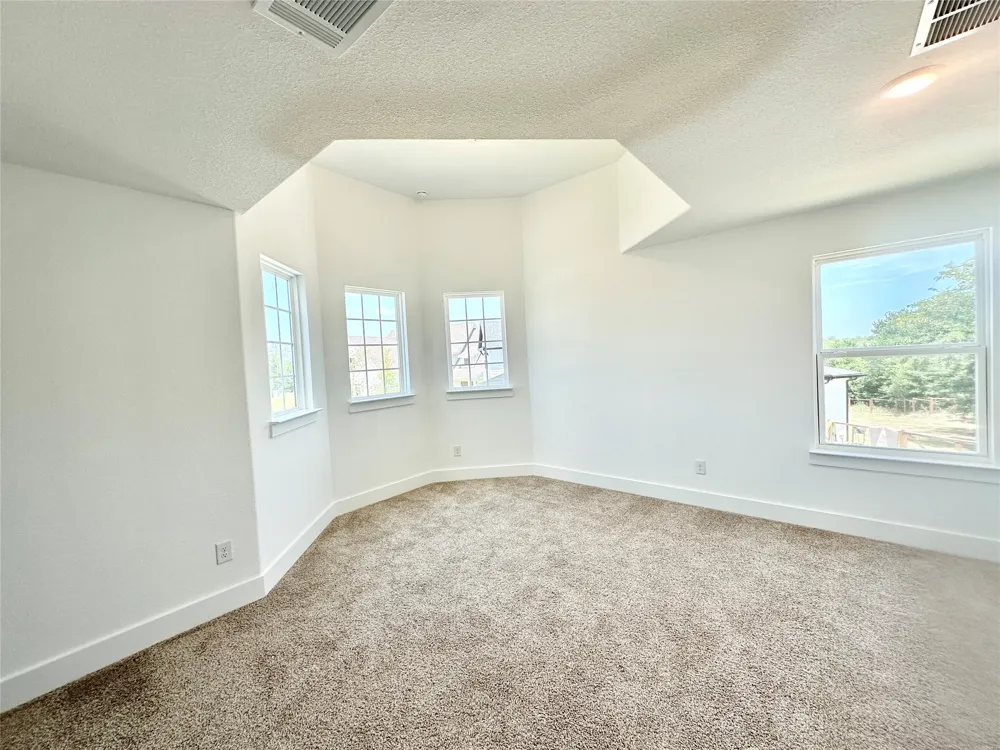 1356 Orange Blossom Court Gainesville, TX 76240