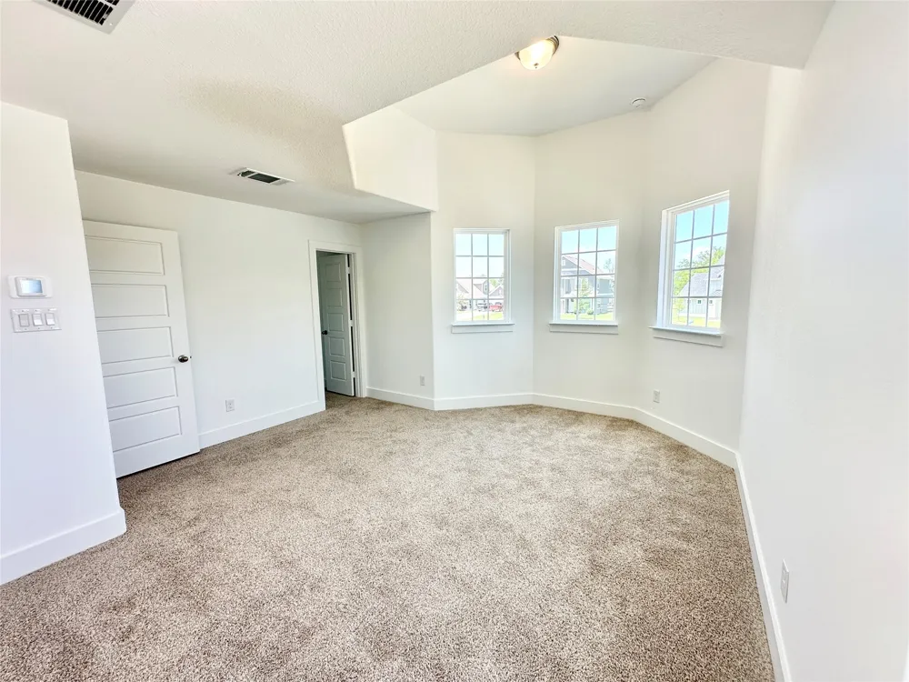 1356 Orange Blossom Court Gainesville, TX 76240