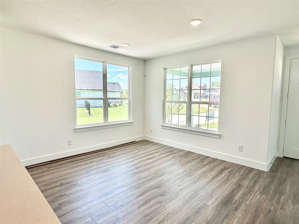 1356 Orange Blossom Court Gainesville, TX 76240