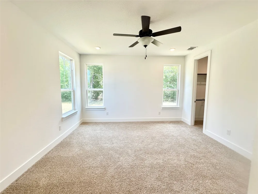 1356 Orange Blossom Court Gainesville, TX 76240