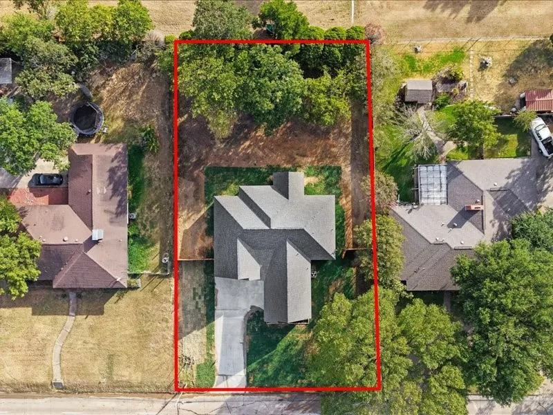 855 Kaufman Street Seagoville, TX 75159