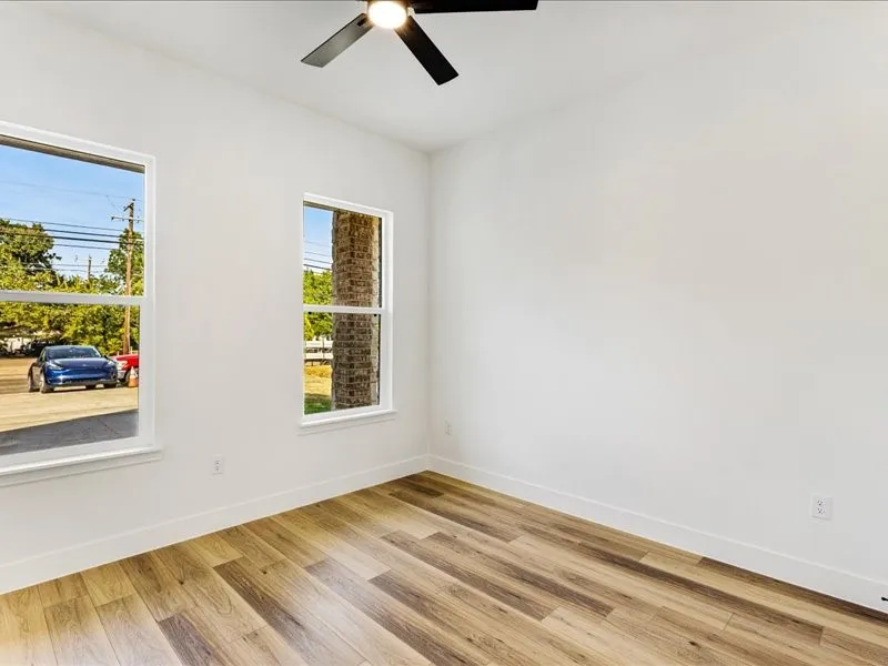 855 Kaufman Street Seagoville, TX 75159