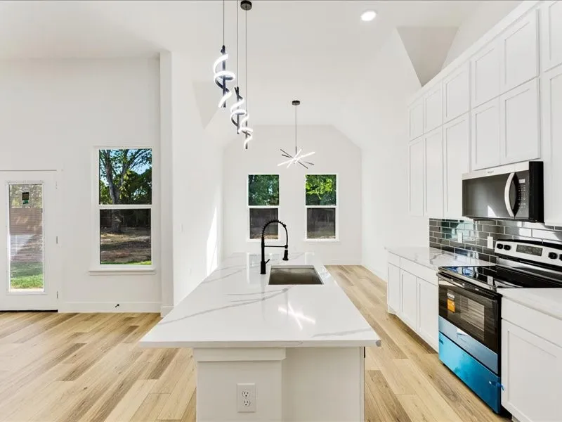 855 Kaufman Street Seagoville, TX 75159