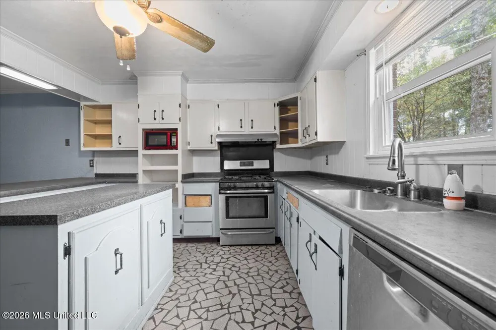 820 Strayhorn Street Senatobia, MS 38668