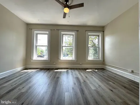 38 BAYARD STREET #4