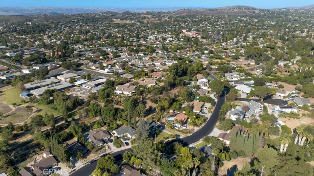 2574 Sirius Street Thousand Oaks, CA 91360