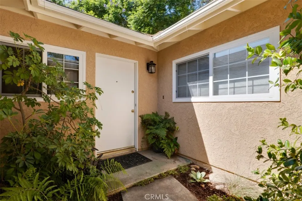 2574 Sirius Street Thousand Oaks, CA 91360