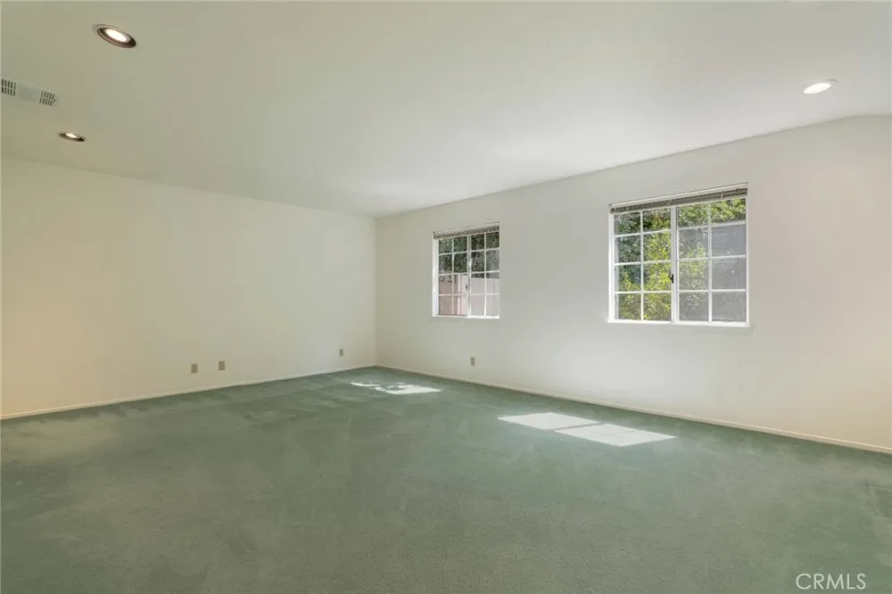 2574 Sirius Street Thousand Oaks, CA 91360