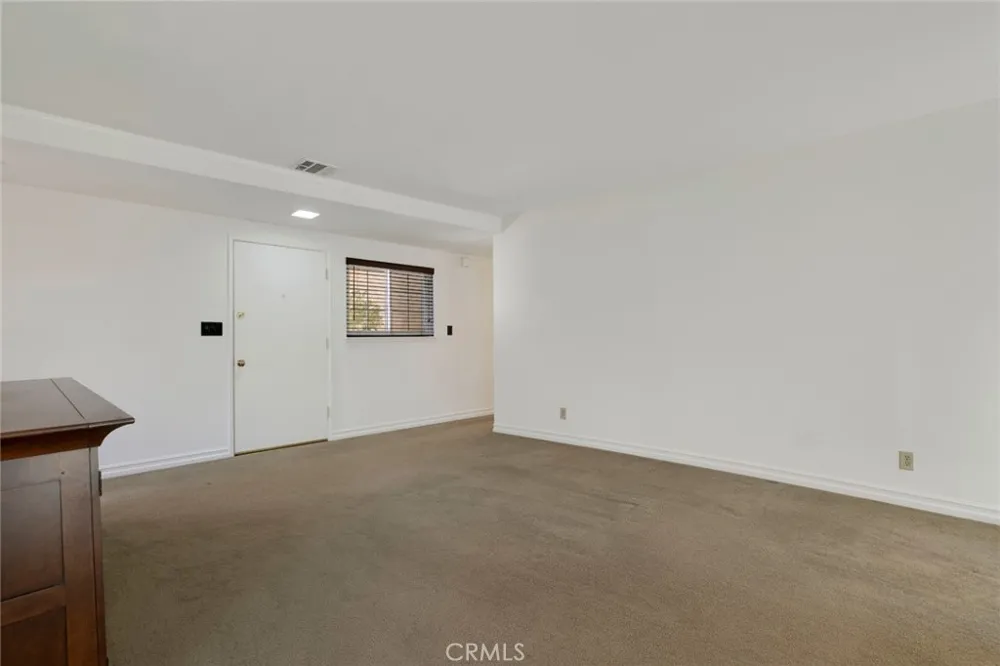 2574 Sirius Street Thousand Oaks, CA 91360