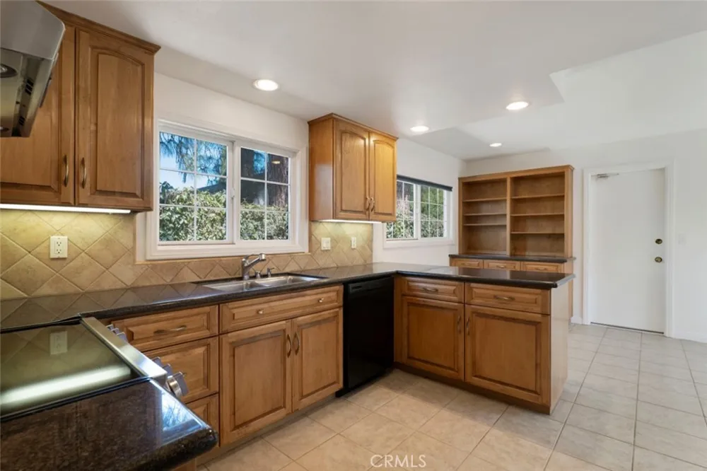 2574 Sirius Street Thousand Oaks, CA 91360
