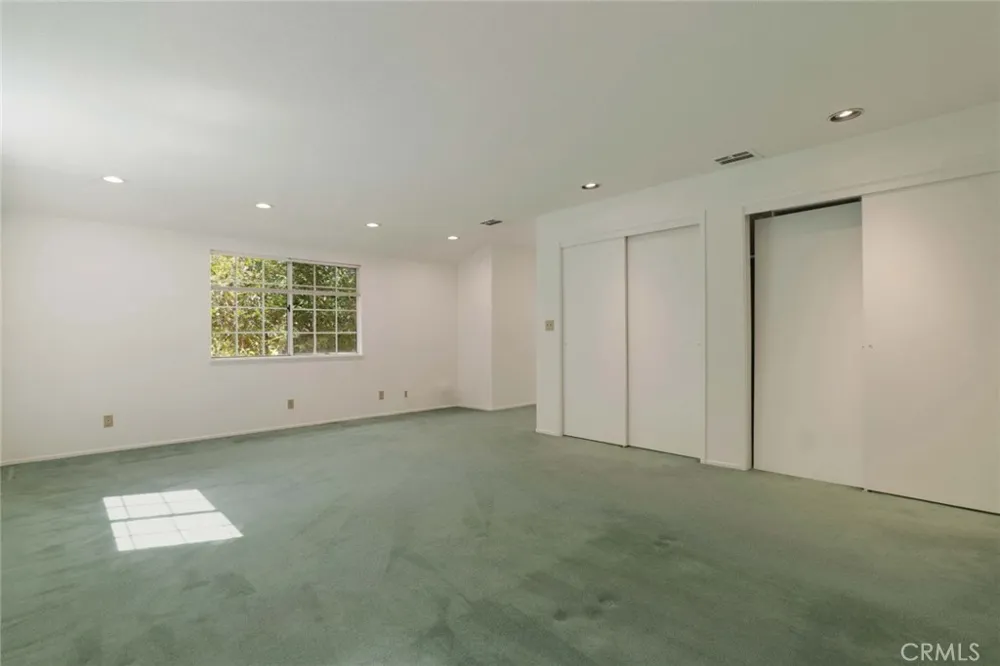 2574 Sirius Street Thousand Oaks, CA 91360