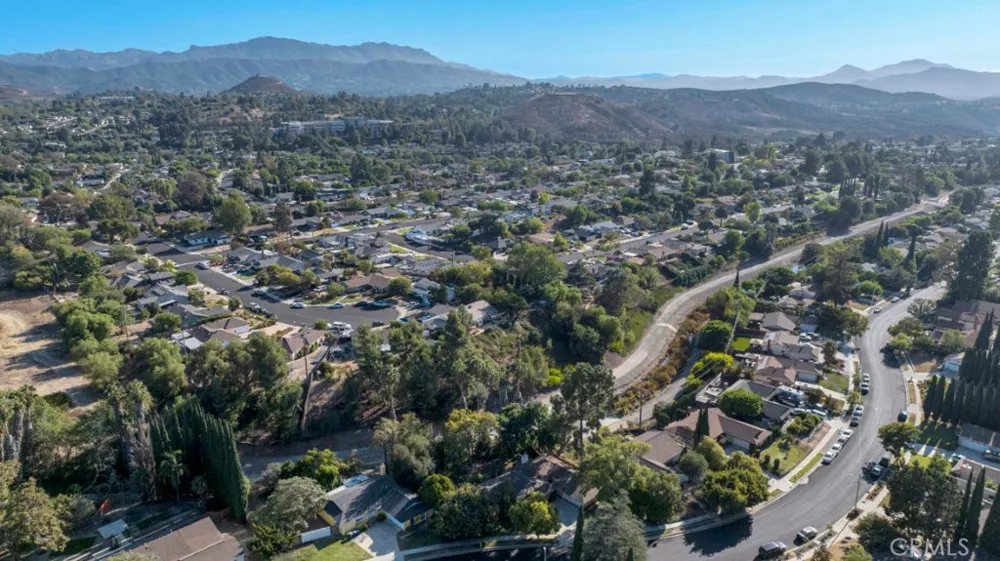 2574 Sirius Street Thousand Oaks, CA 91360