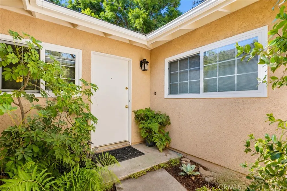 2574 Sirius Street Thousand Oaks, CA 91360