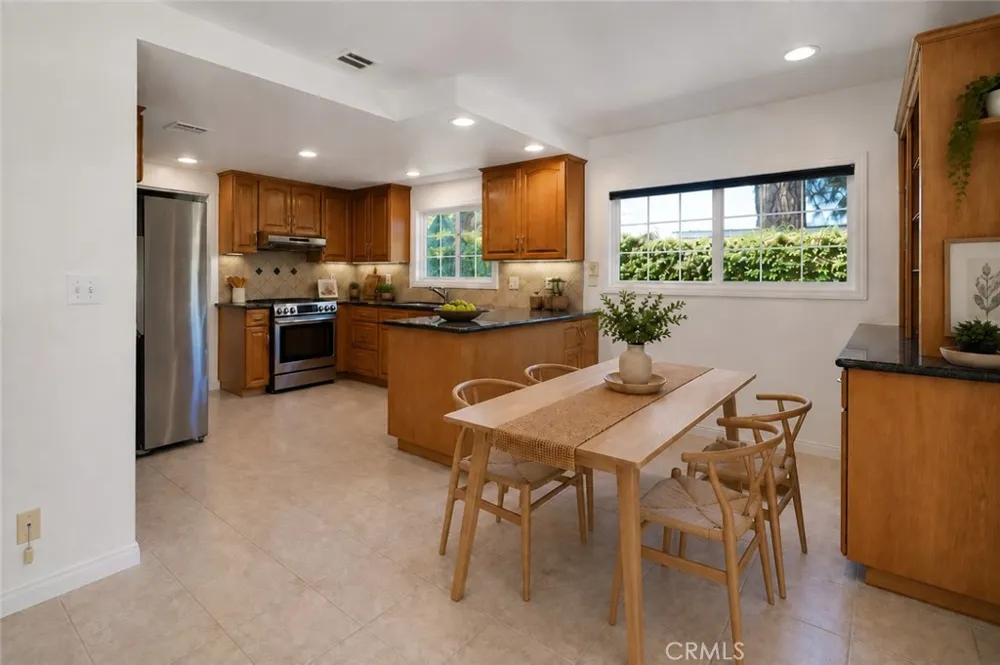 2574 Sirius Street Thousand Oaks, CA 91360