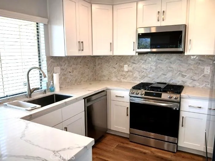 27842 Esporlas Mission Viejo, CA 92692