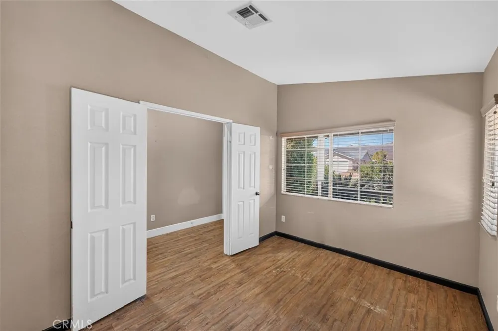 42869 Woodside Court Hemet, CA 92544
