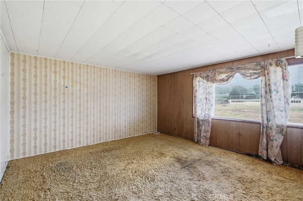 228 S 1st Place Lompoc, CA 93436