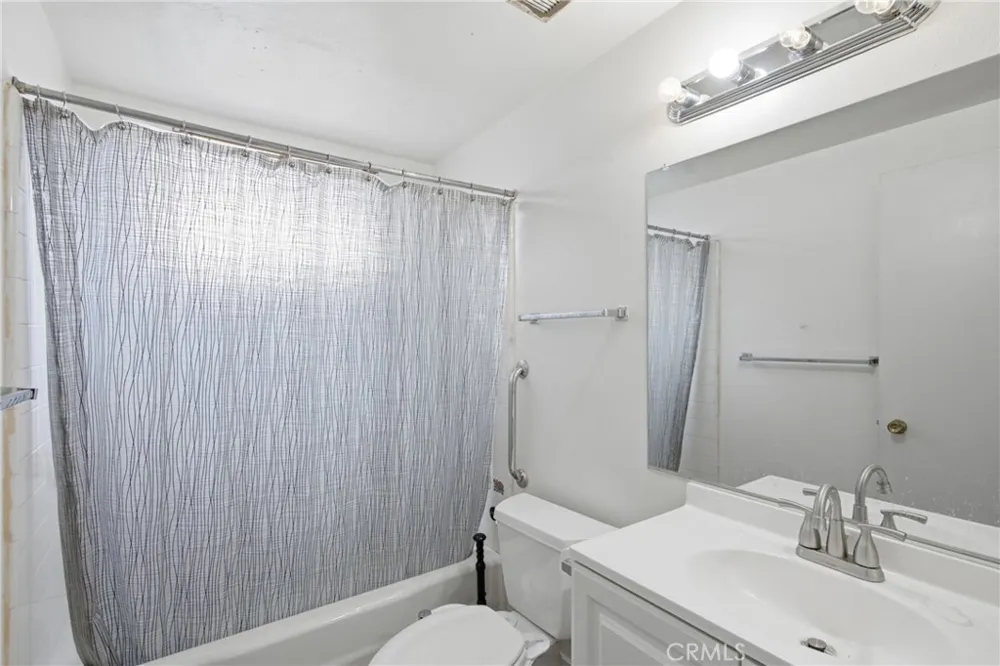 228 S 1st Place Lompoc, CA 93436