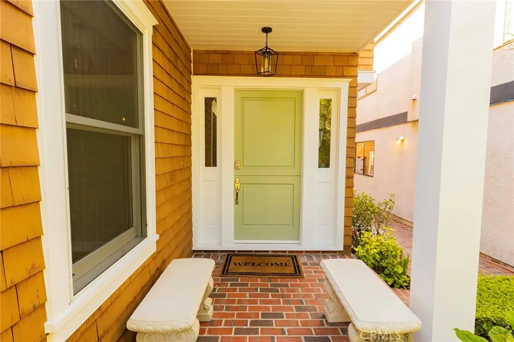 339 31st Hermosa Beach, CA 90254