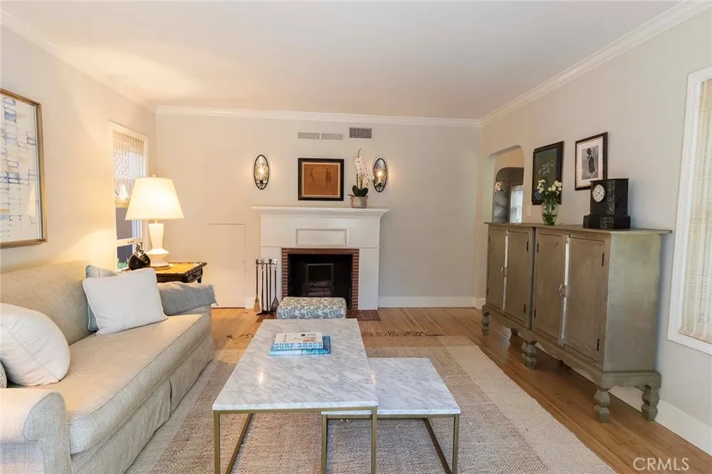 339 31st Hermosa Beach, CA 90254