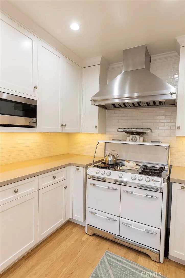 339 31st Hermosa Beach, CA 90254