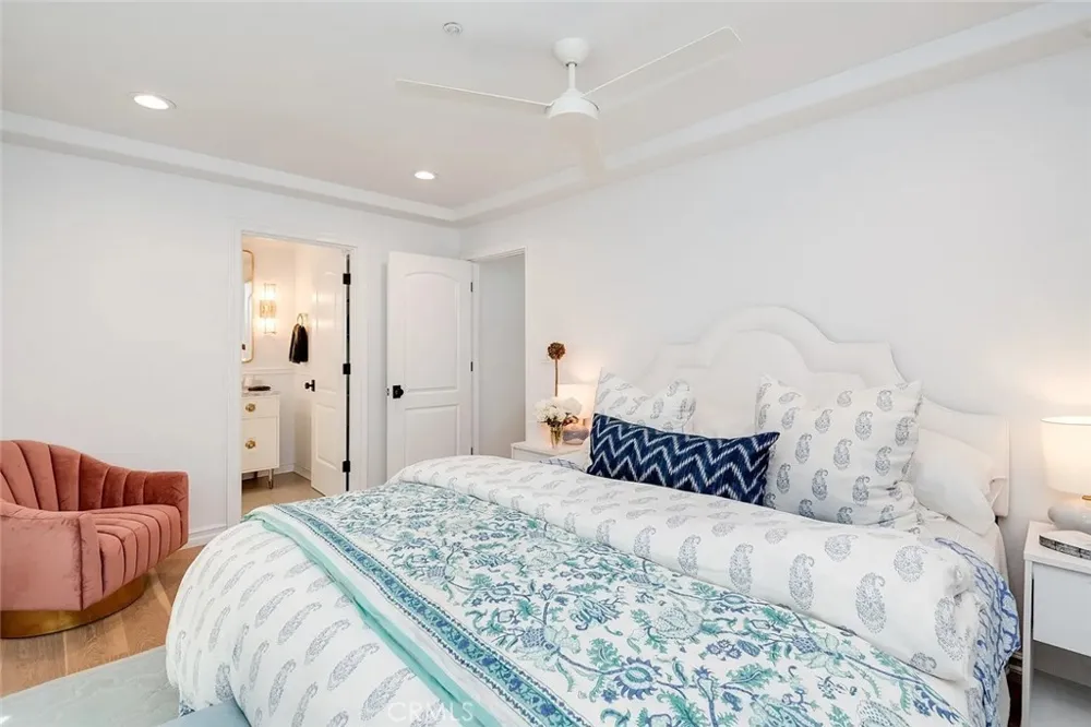 433 Marine #B Manhattan Beach, CA 90266