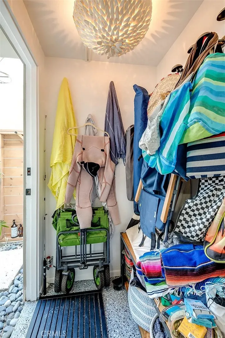 433 Marine #B Manhattan Beach, CA 90266