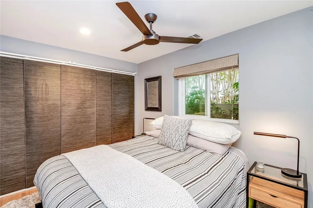 433 Marine #B Manhattan Beach, CA 90266