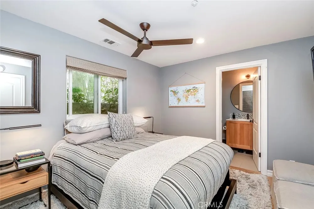 433 Marine #B Manhattan Beach, CA 90266