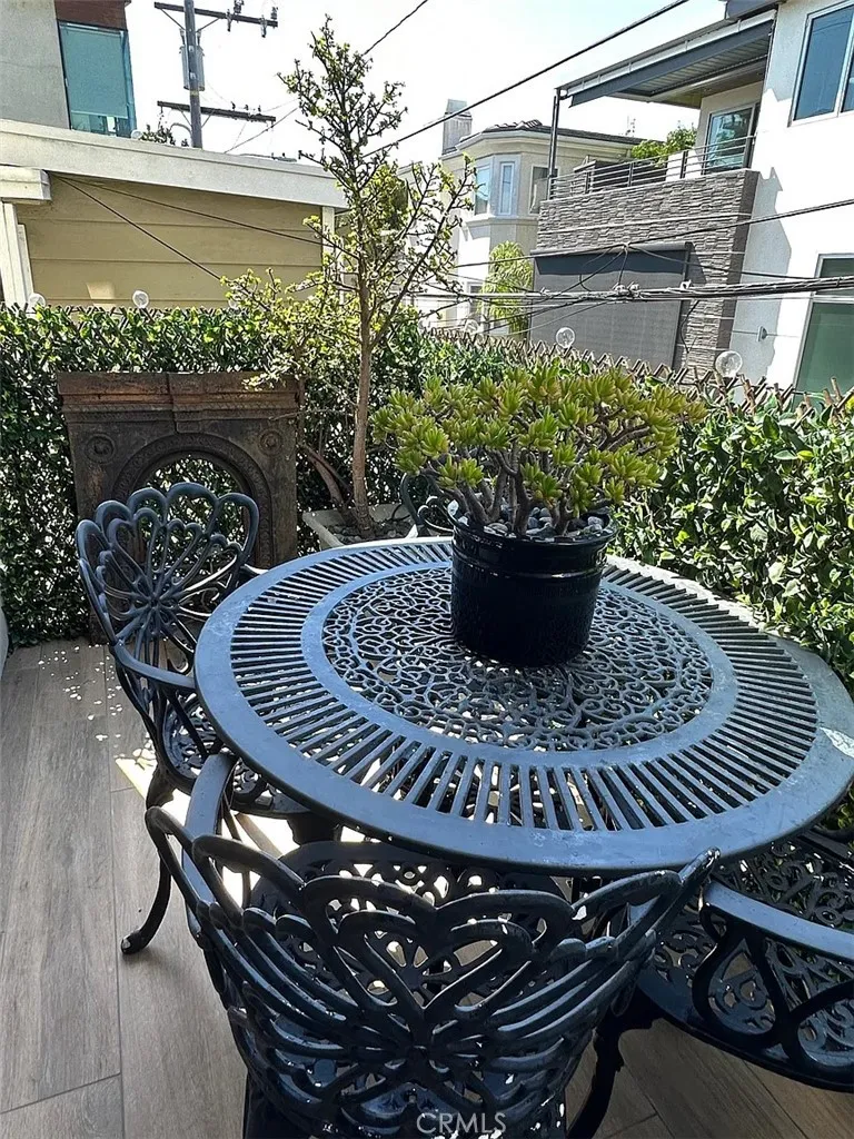 433 Marine #B Manhattan Beach, CA 90266