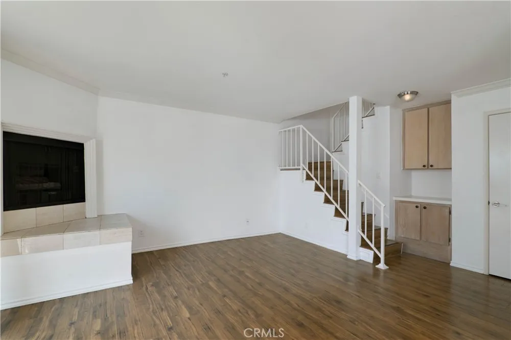4511 Murietta Avenue #8 Sherman Oaks, CA 91423