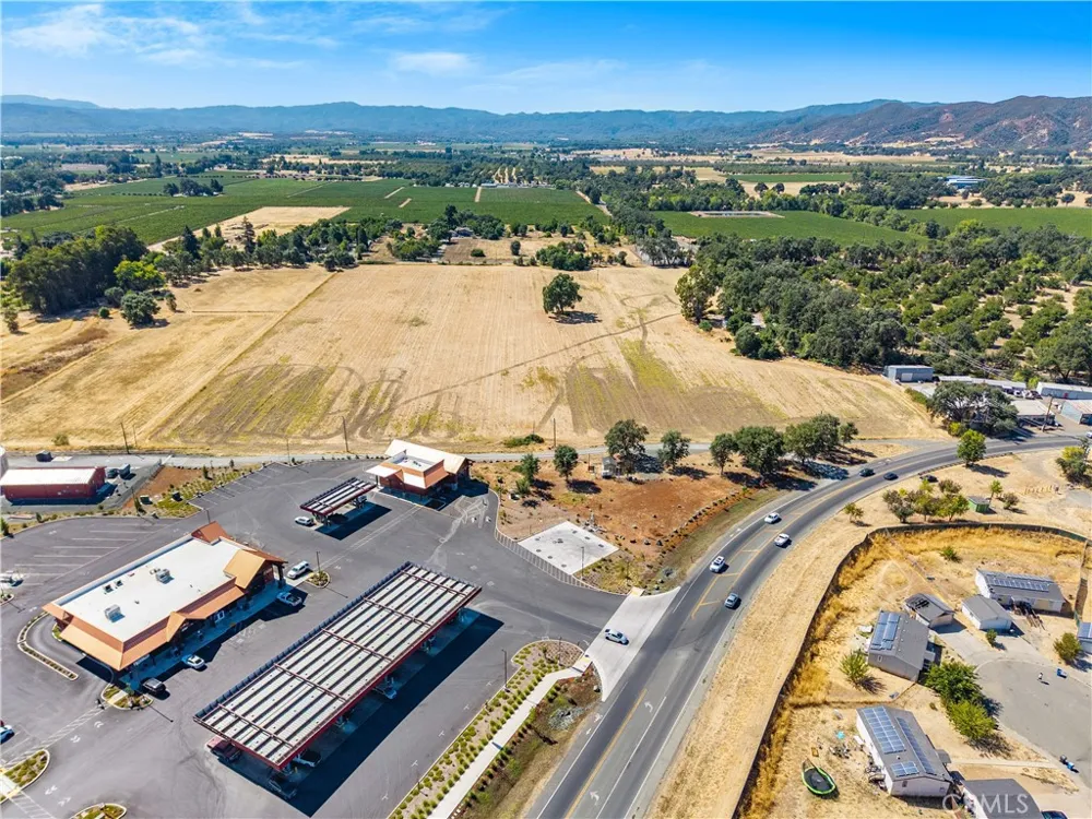 1090 Big Valley Rd Lakeport, CA 95453