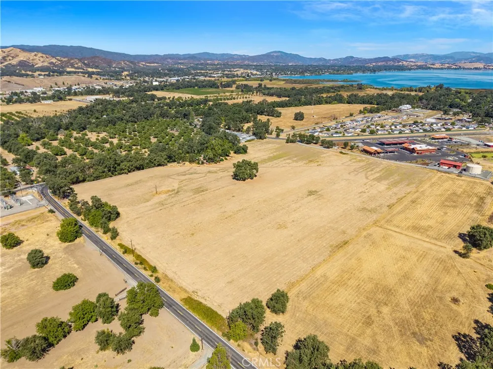 1090 Big Valley Rd Lakeport, CA 95453