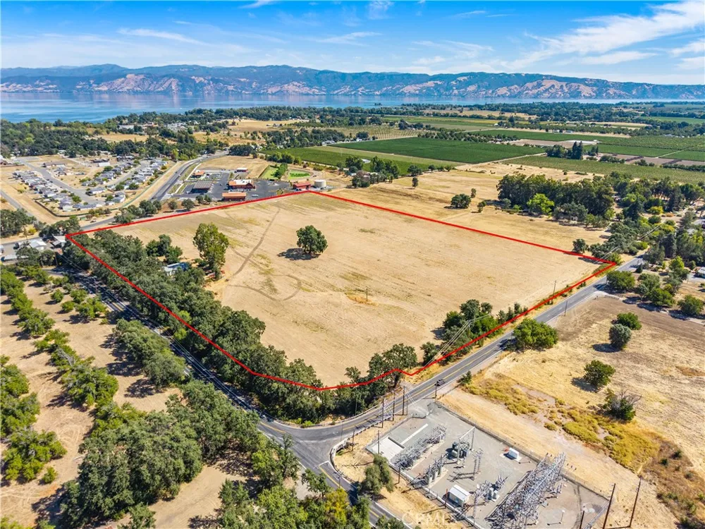 1090 Big Valley Rd Lakeport, CA 95453