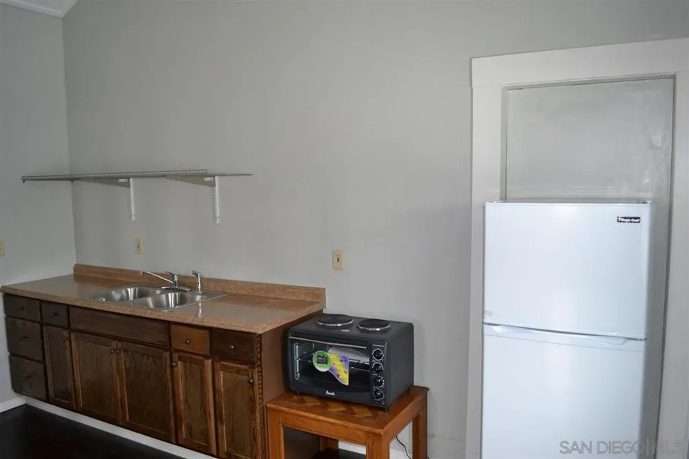 169 E Main St. El Cajon, CA 92020