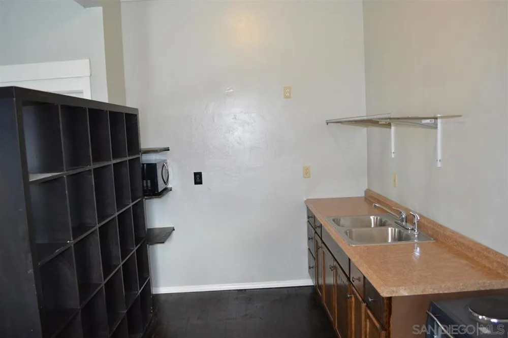 169 E Main St. El Cajon, CA 92020