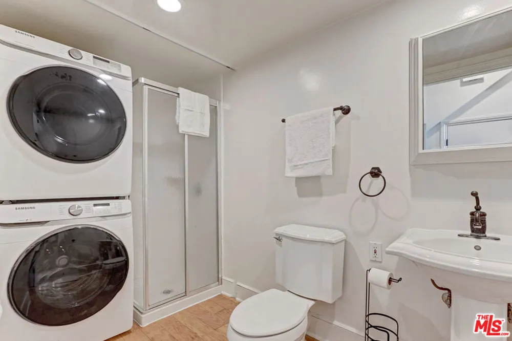 23904 De Ville Way #D Malibu, CA 90265