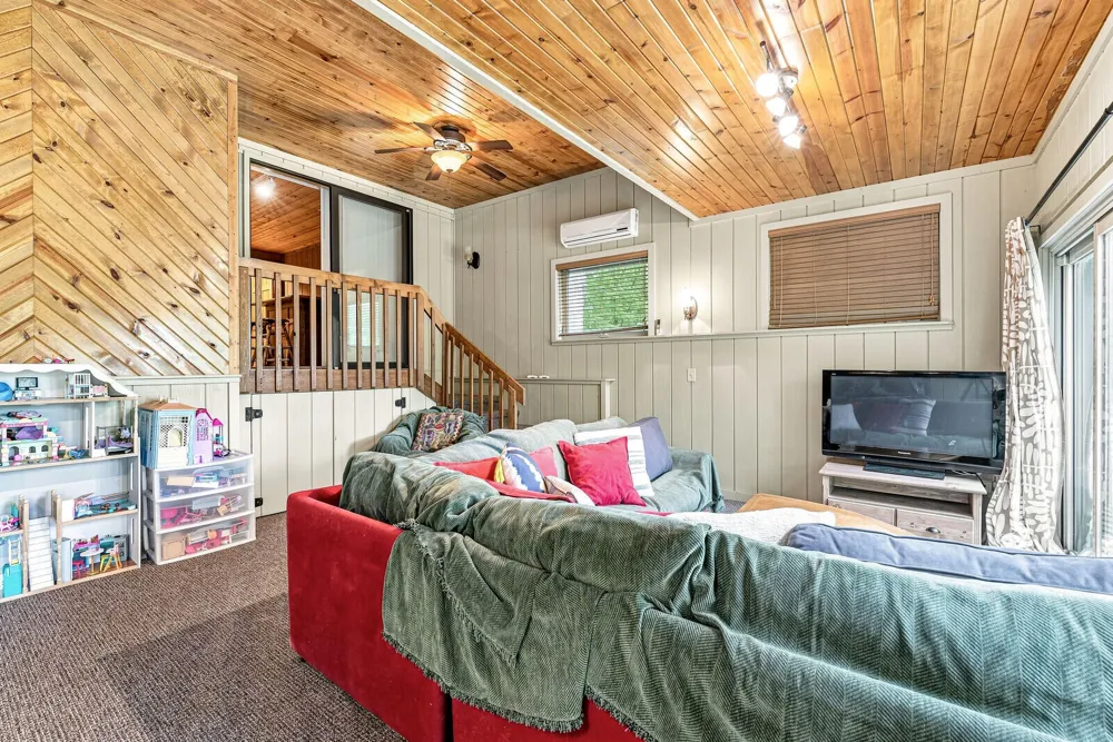 11008 Corey Lake Road Fabius Township, MI 49093
